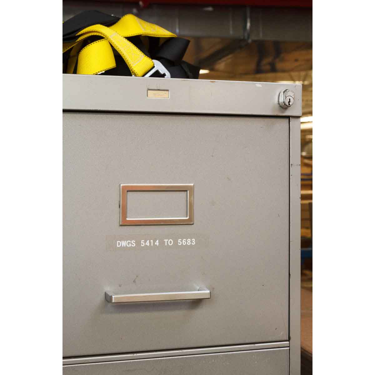 Самоклеящаяся лента Brady M21-375-430-WT-CL, полиэстер, печать белая на прозрачном, 9,53 мм * 6,4 м - 2