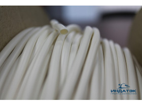 Трубка кембрик ПВХ «Русмарк» для печати для маркировки кабеля и провода, внутр.диам. 5,5 мм (допустимое отклонение 0.25мм), белая, 100 метров/упак